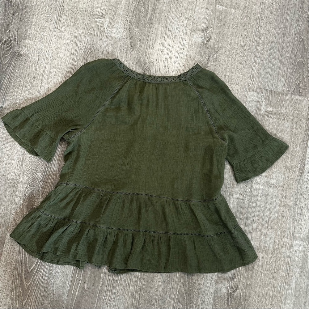 Zac & Rachel Green Puff Sleeve Peplum Blouse - Picture 3 of 8